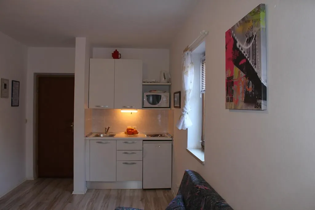 Apartment Iva Pula